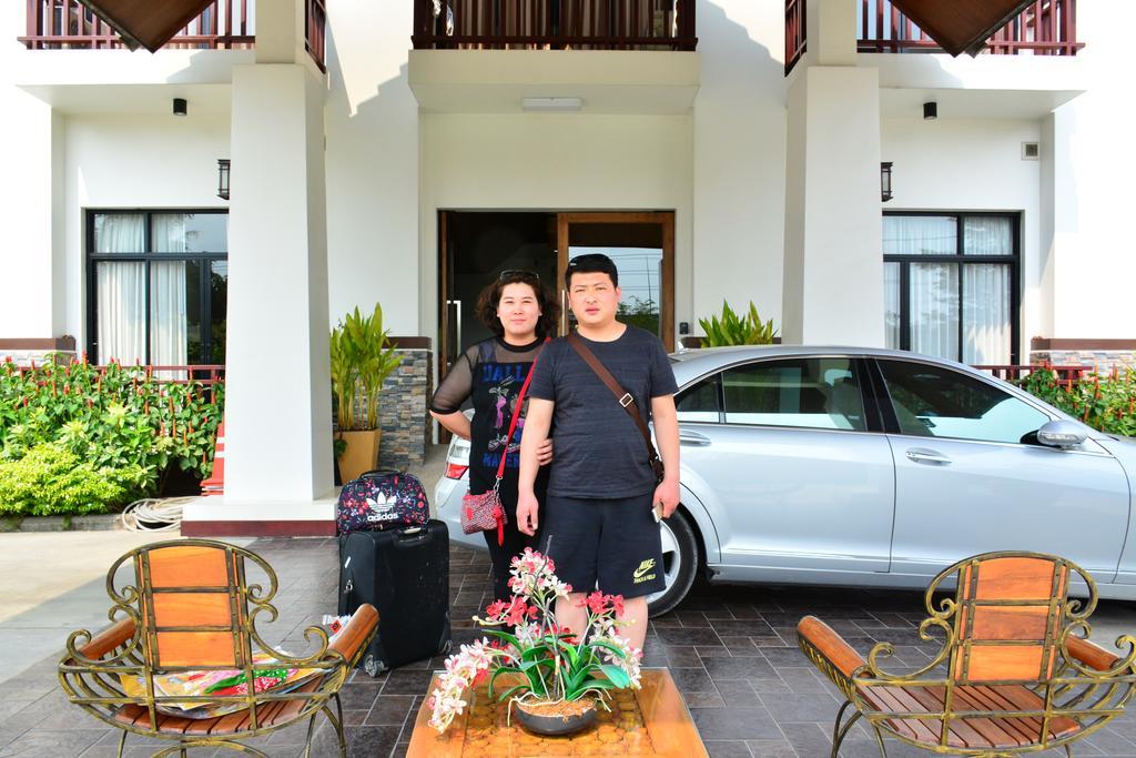 The Choice Hotel - Adults Only Bangkok Exterior photo